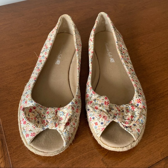 American Eagle Outfitters Shoes - AEO Peep Toe Flats